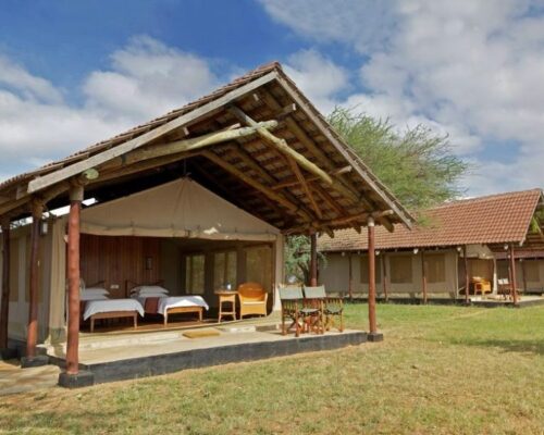 Ashnil Aruba Lodge | Tsavo