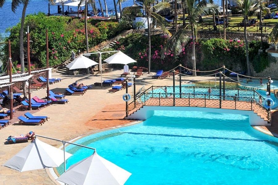 Voyager Beach Resort Swimming pool