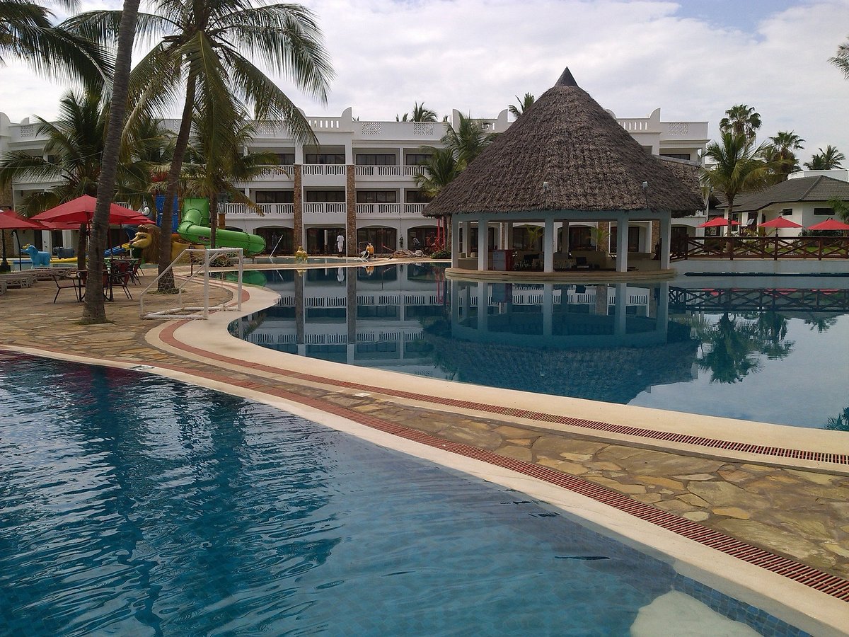 PrideInn Flamingo Beach Resort & Spa - All Inclusive